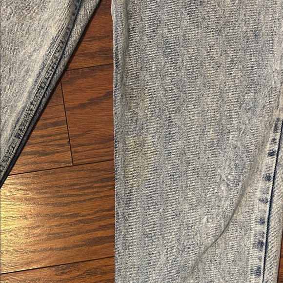 Vintage Freego Acid Wash Jeans. 9/10 but smaller. Light spots shown in pics - Picture 3 of 10